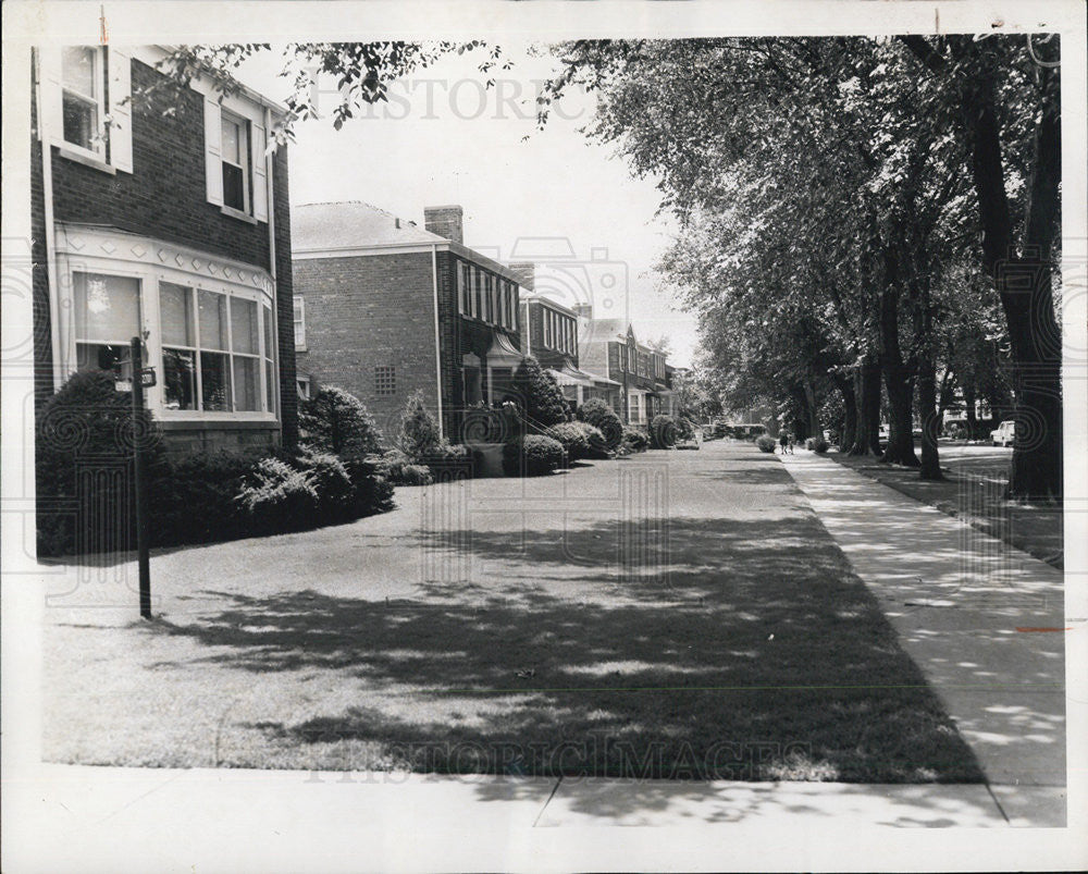 1962 Press Photo Georgian-Style Homes In Chicago Street. - Historic Images