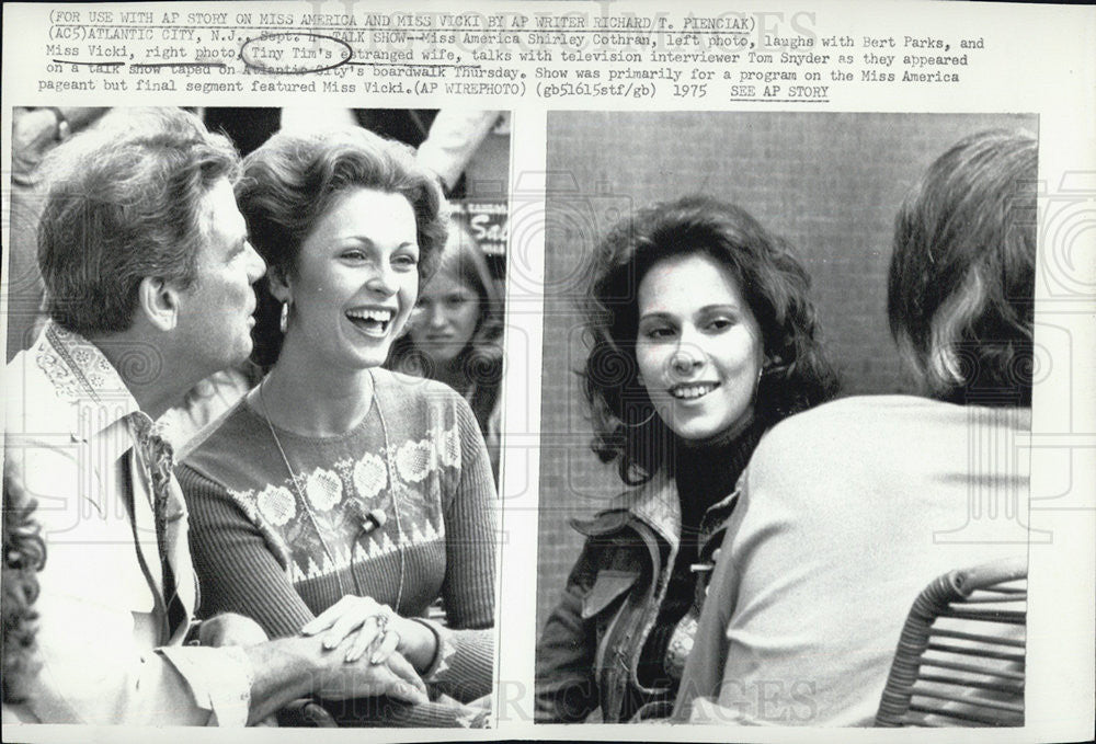 1975 Press Photo Miss America &amp; Miss Vicki - Historic Images