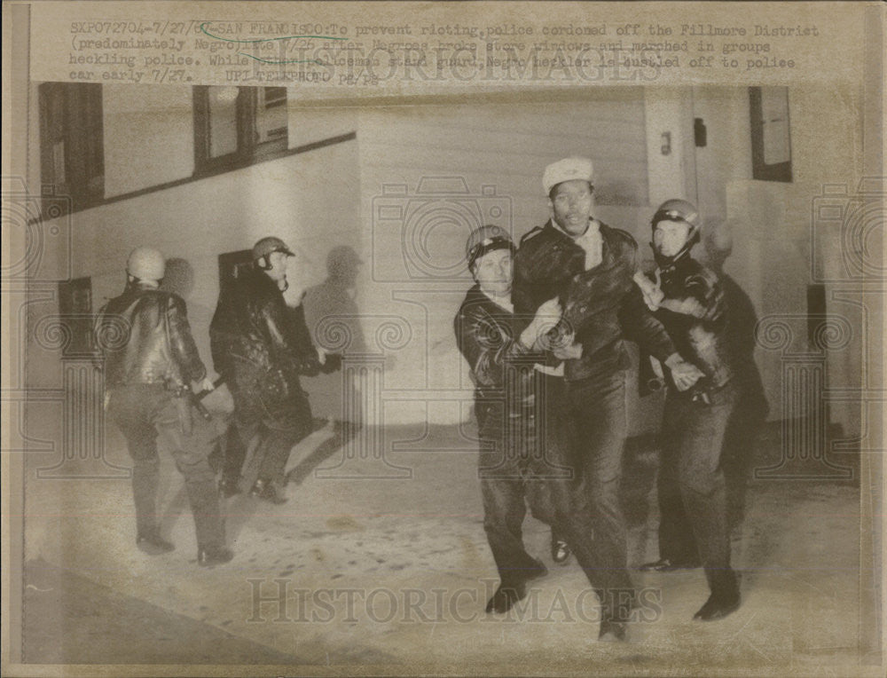 1967 Press Photo San Francisco Riot Fillmore District - Historic Images