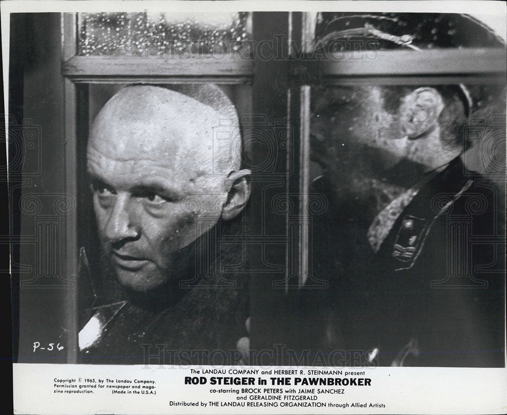 1965 Press Photo Rod Sterling witnesses the rap of his wife in &quot;The Pawnbroker&quot; - Historic Images