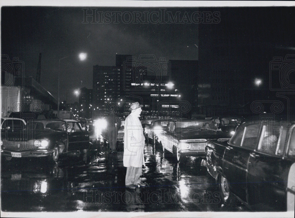 1962 Press Photo Barnes as traffic boss - Historic Images