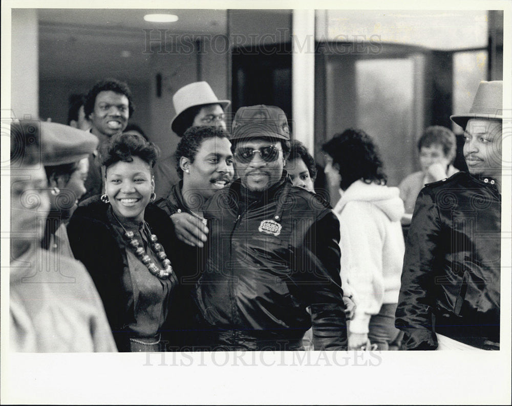 1985 Press Photo William Flukie Stokes after sentancing - Historic Images