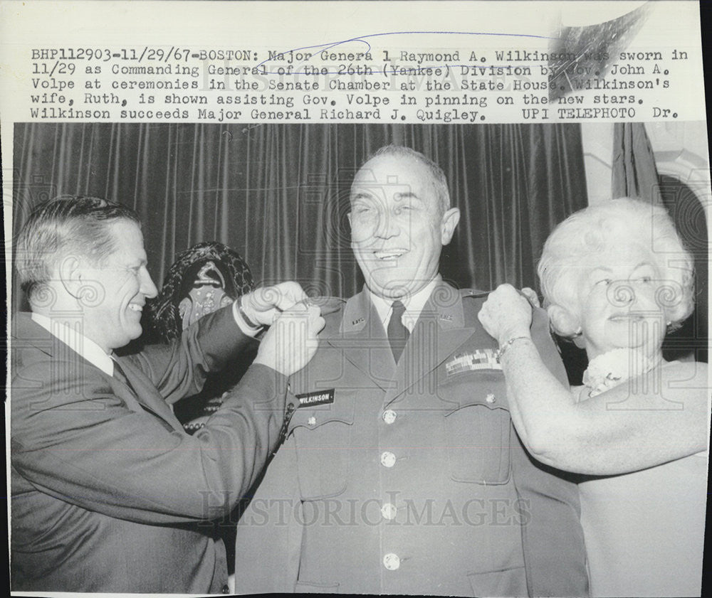 1967 Press Photo Raymond Wilkinson was sworn Commanding Officer 26th Division - Historic Images