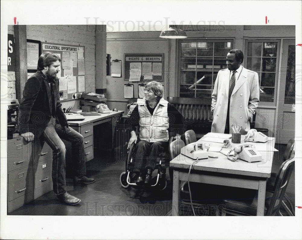 1986 Press Photo  Actor David Smith,Alan Toy and Robert Guillaume. - Historic Images