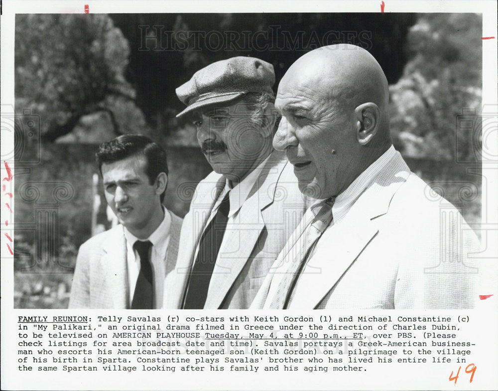 1982 Press Photo Telly Savalas Keith Gordon and Michael Constantine in American&quot; - Historic Images