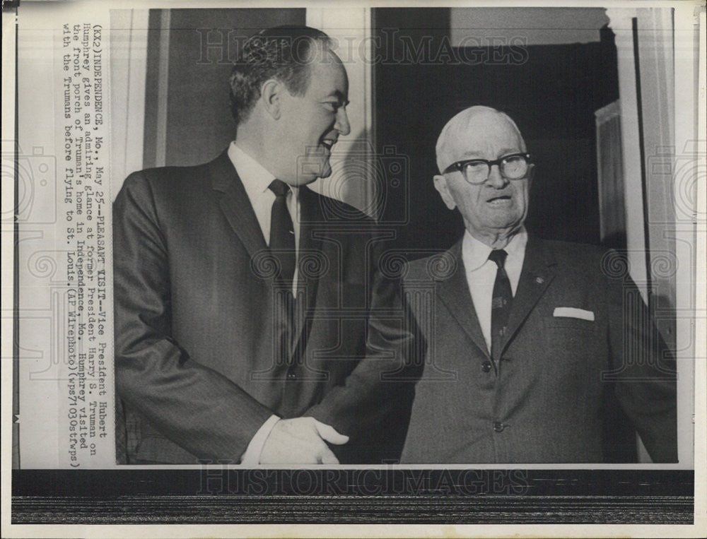 1968 Press Photo Vice Pres. Hubert  Humphrey and former Pres.Harry S. Truman. - Historic Images