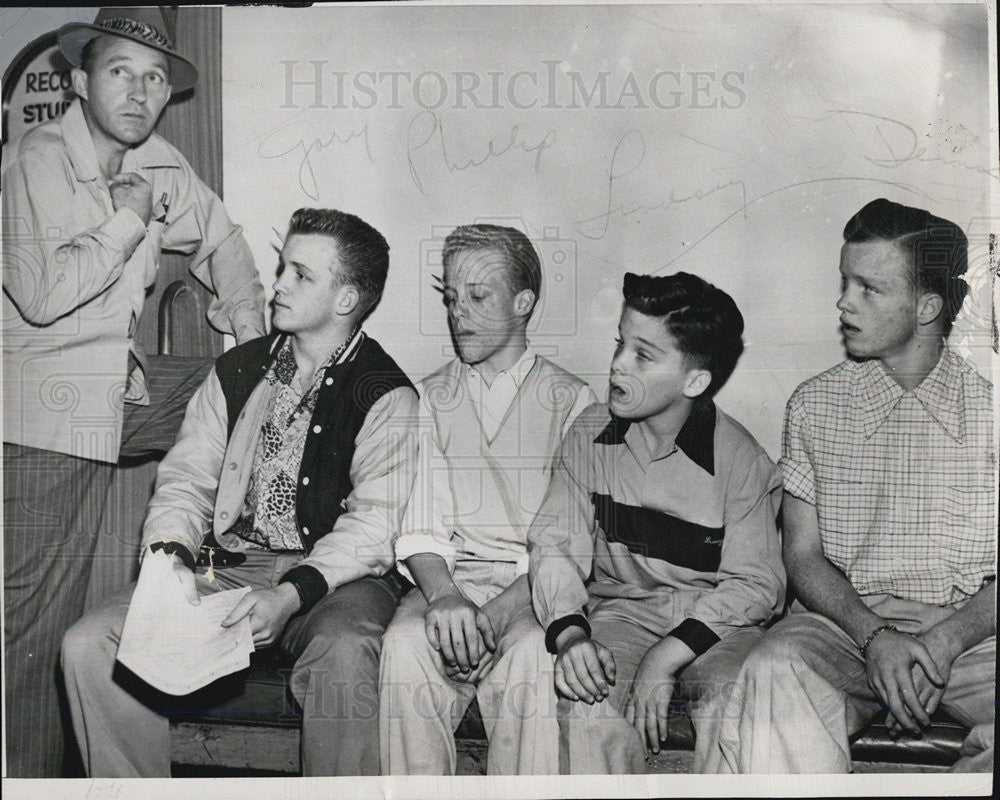 1950 Press Photo Bing Crosby & Sons - Historic Images