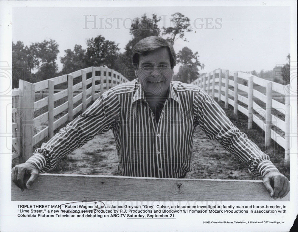 1985 Press Photo Robert Wagner in &quot;Lime Street&quot; - Historic Images