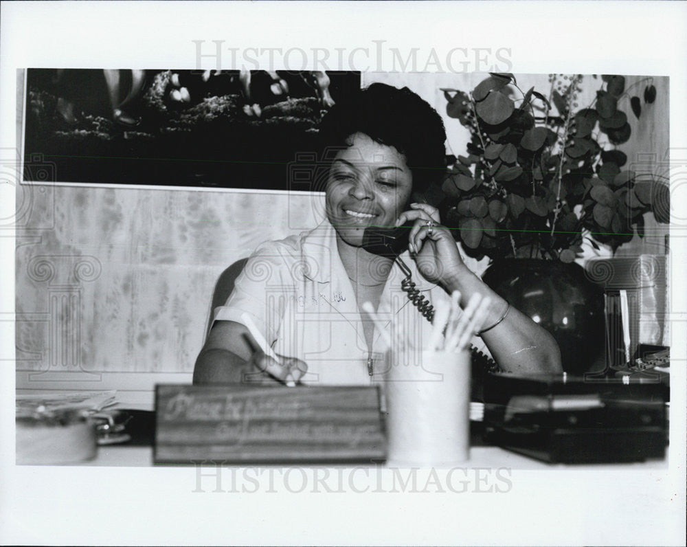 1986 Press Photo Charlotte Alexander Owner of Players Choice - Historic Images