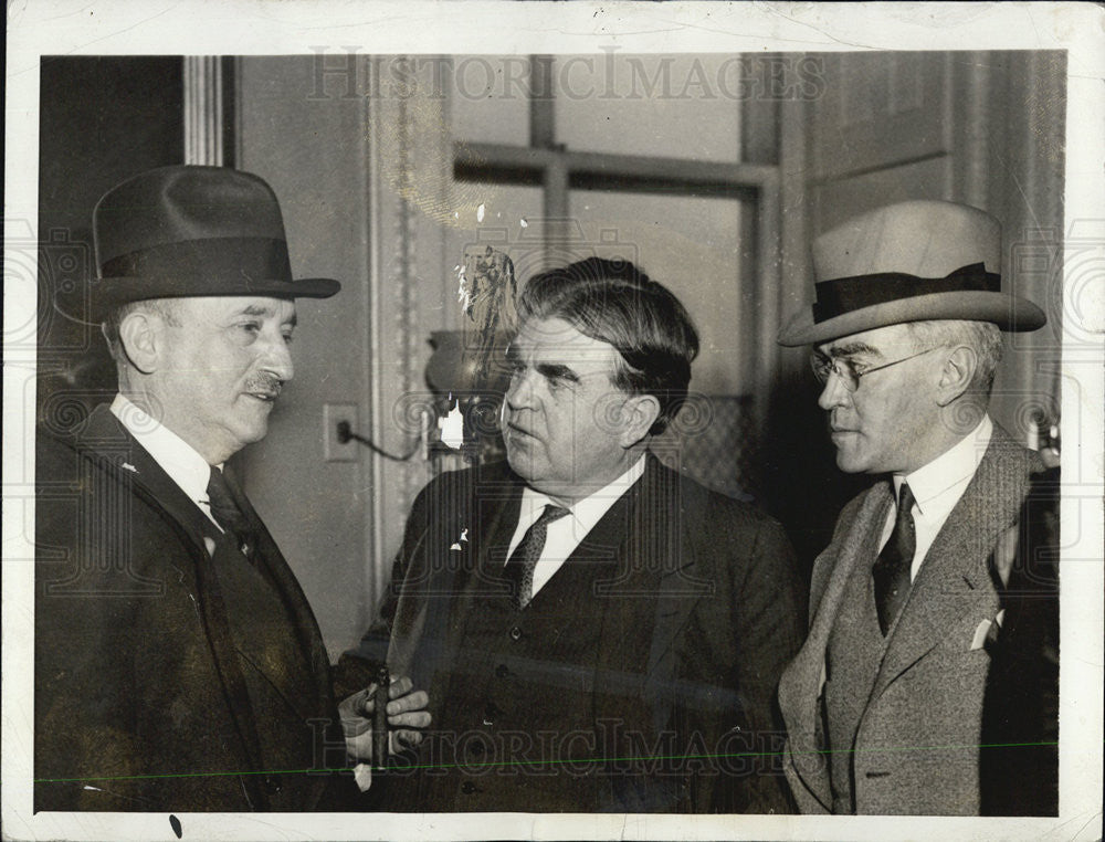 1935 Press Photo Edward F. McGrady, John L. Lewis and Earl Houek - Historic Images