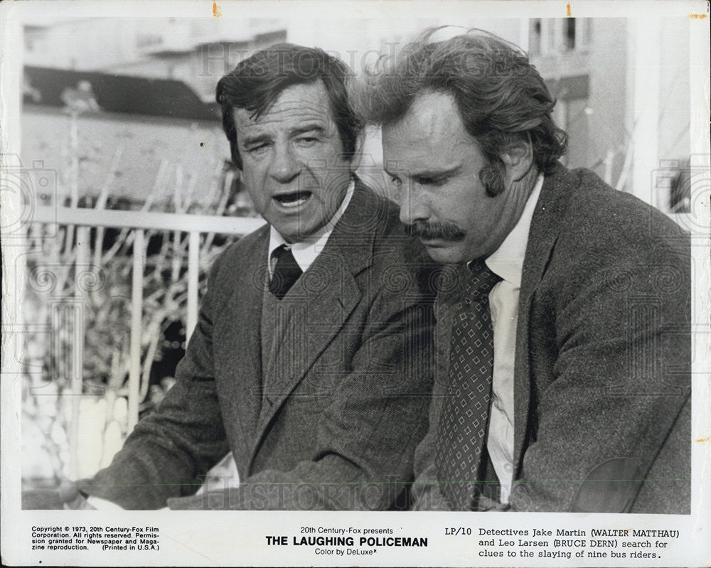 1973 Press Photo Walter Matthau and Bruce Dern in &quot;The Laughing Policeman&quot; - Historic Images