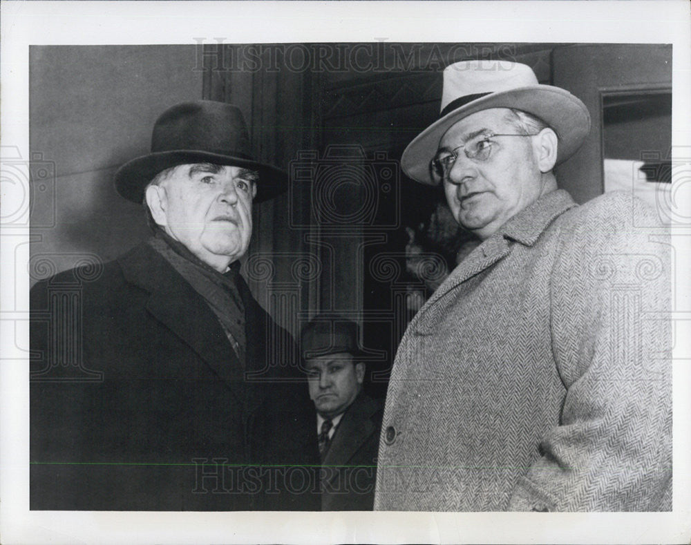 1950 Press Photo John L. Lewis leaving Union HQ - Historic Images