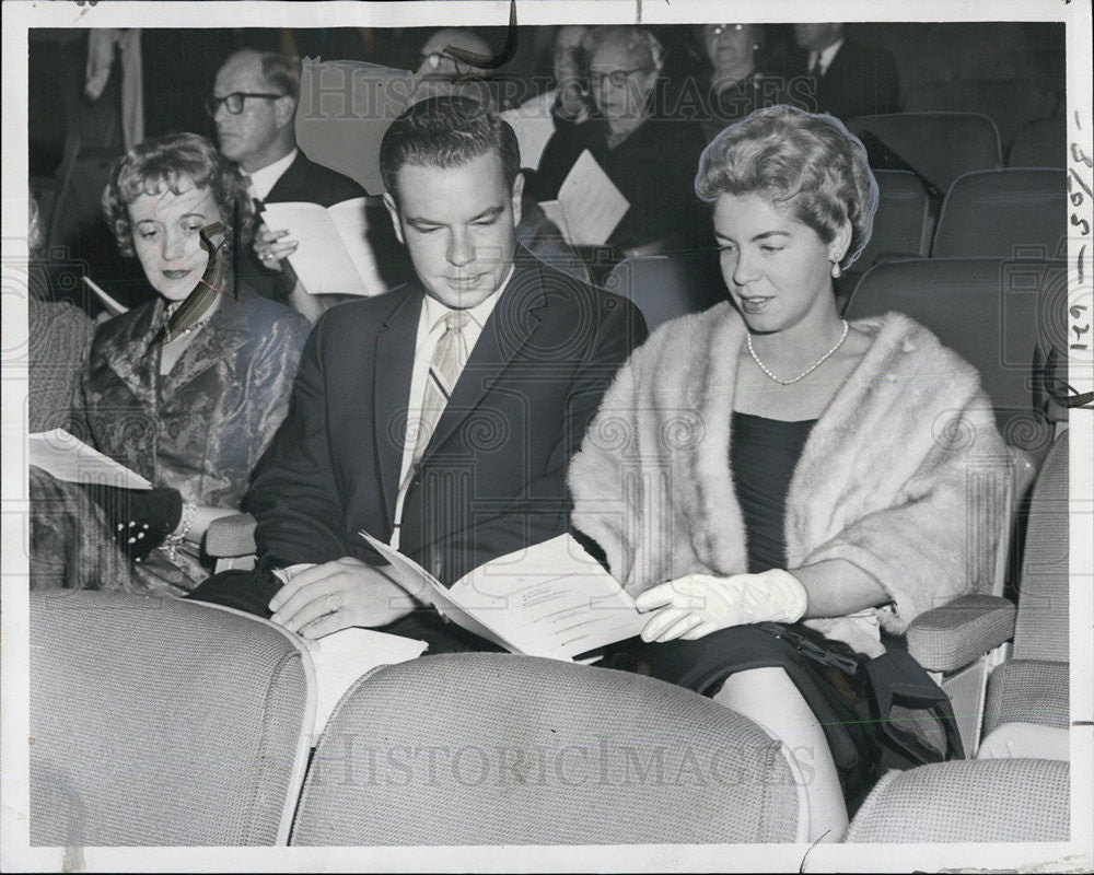 1960 Press Photo Symphony Seats Mr. and Mrs. David L. Gamble - Historic Images