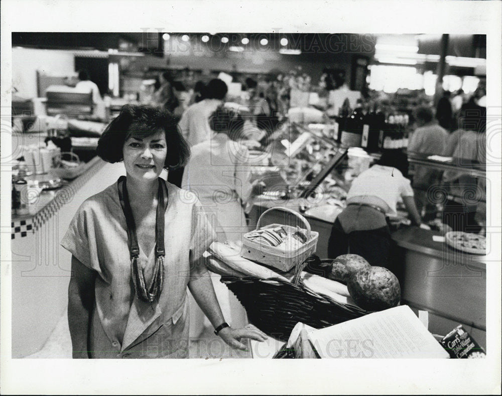 1987 Press Photo Yvonne Gill - Historic Images