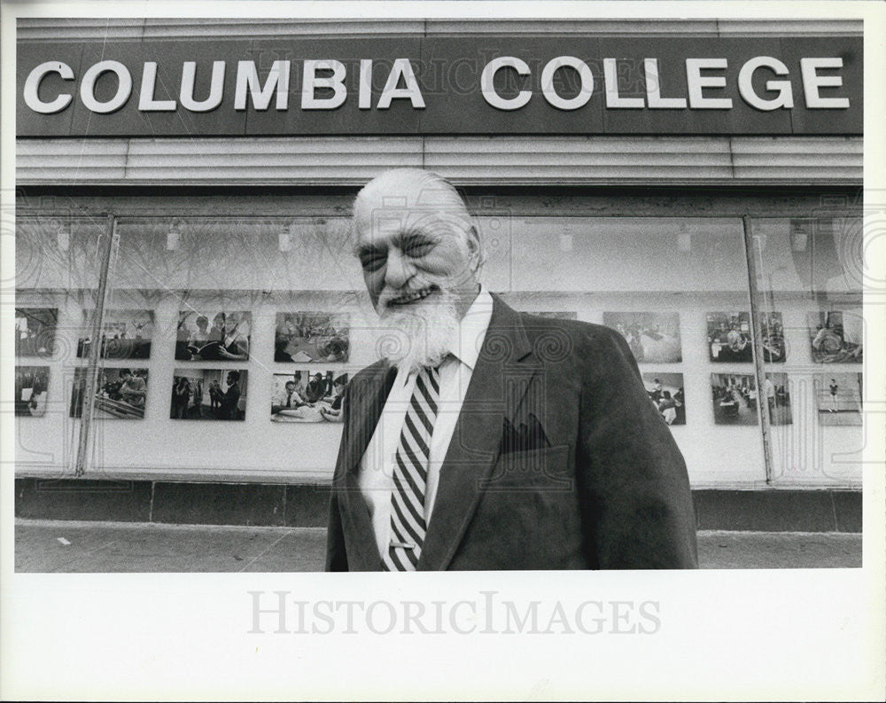 1983 Press Photo Mike Alexandroff President of Columbia College Illinois - Historic Images