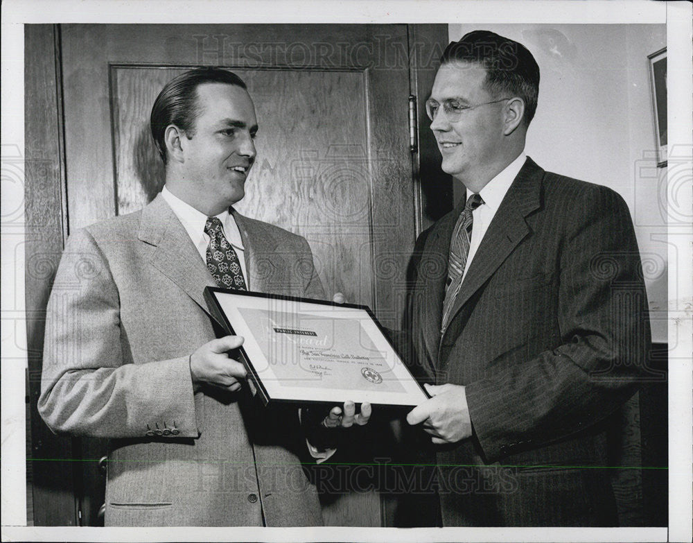 1949 Press Photo Randolph  A. Hearst receives Nat&#39;l Safety Safety Council Public - Historic Images