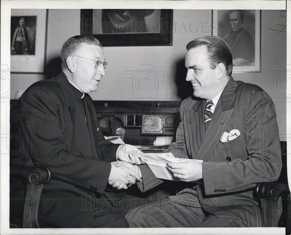 1946 Press Photo Rev. John Joseph Mitty, D.D. &amp; Randolp A. Hearst - Historic Images