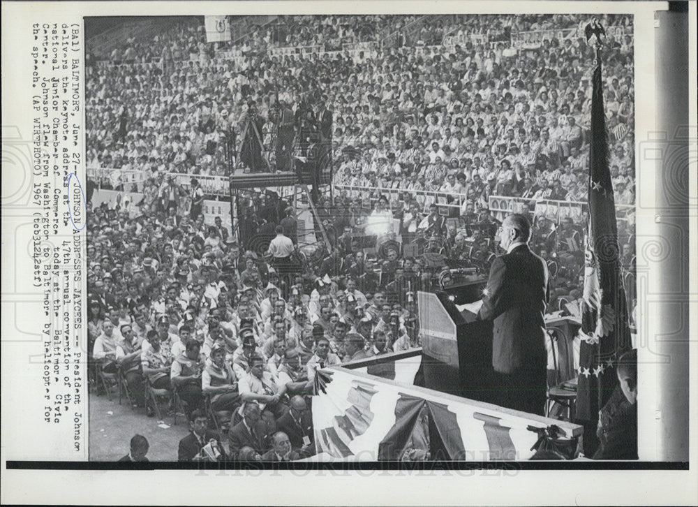 1967 Press Photo Pres Johnson keynote speaker at the 47th Annual Convention - Historic Images