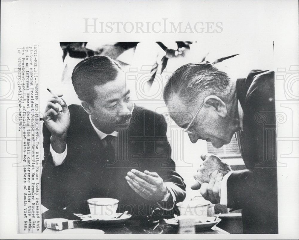 1966 Press Photo President Johnson &amp; Premier Nguyen Cao Ky - Historic Images