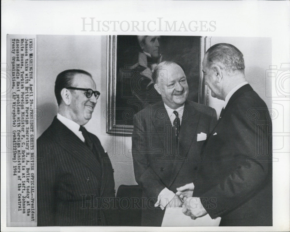 1964 Press Photo President Johnson with British Foreign Secretary R. A. Butler - Historic Images