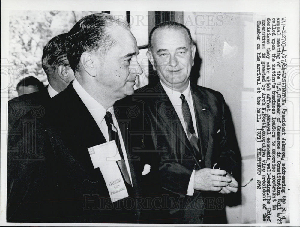 1964 Press Photo Pres. Johnson at 52nd annual meeting of US Chamber of Commerce - Historic Images