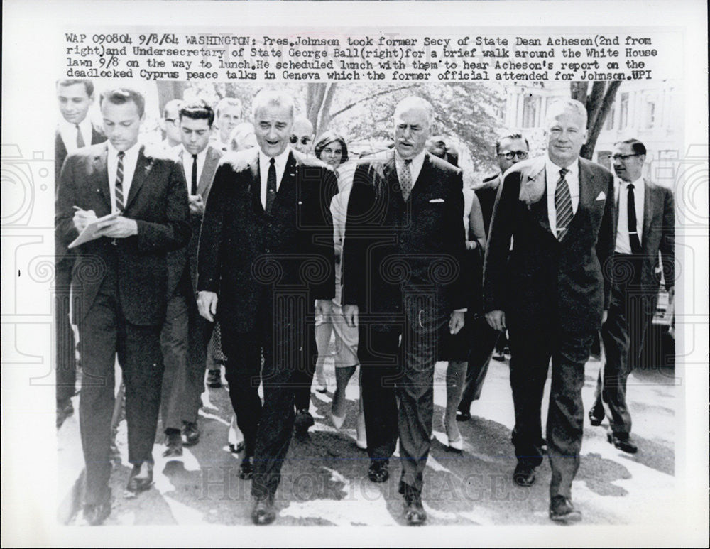 1964 Press Photo Pres. Johnson, Sec. of State Dean Acheson, George W. Ball - Historic Images