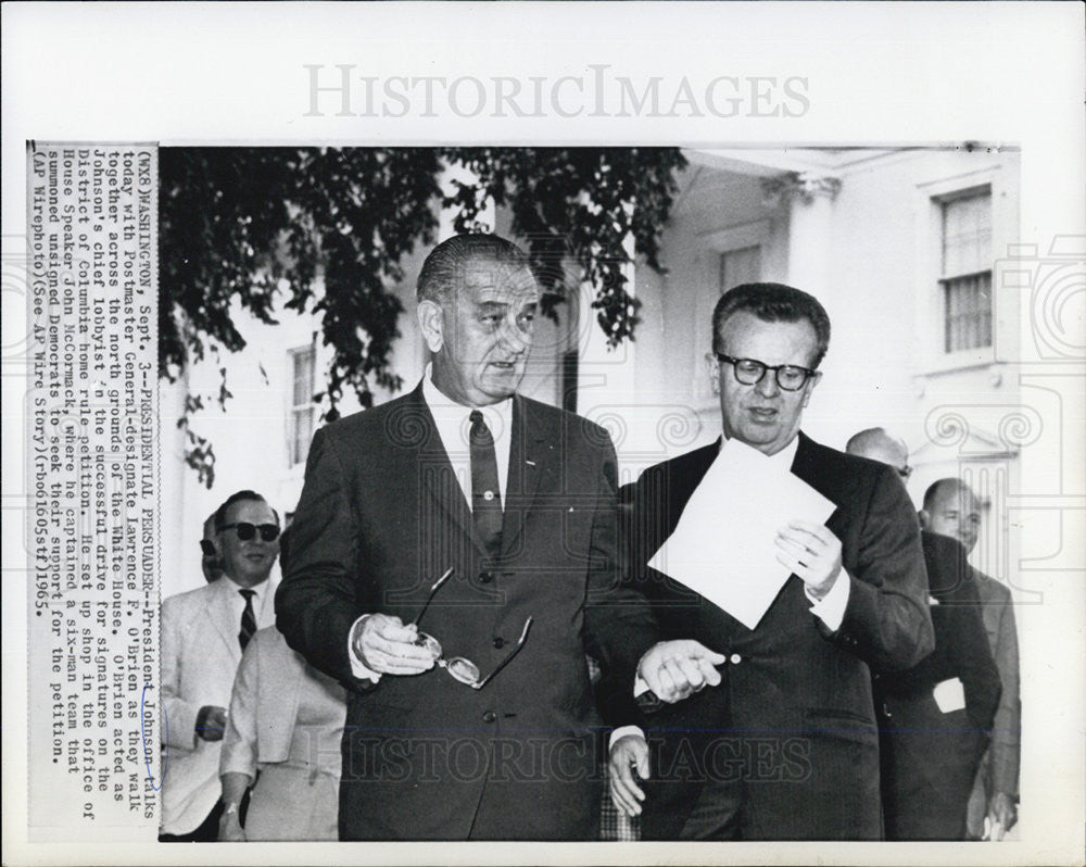 1965 Press Photo President Johnson and Postmaster General Lawrence F. O&#39;Brien - Historic Images