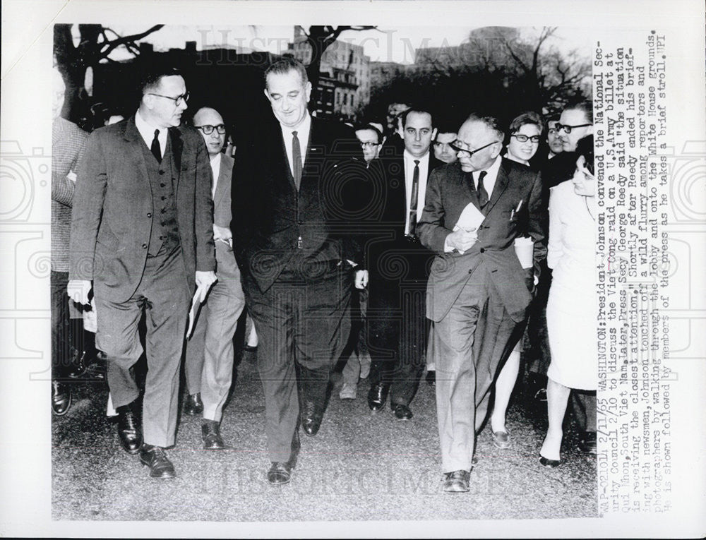 1965 Press Photo President Johnson and the National Security Council - Historic Images