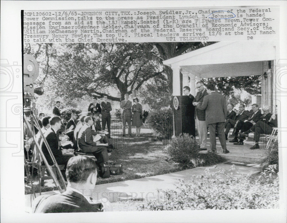 1965 Press Photo President Lyndon B. Johnson, Joseph Swidler Jr., - Historic Images