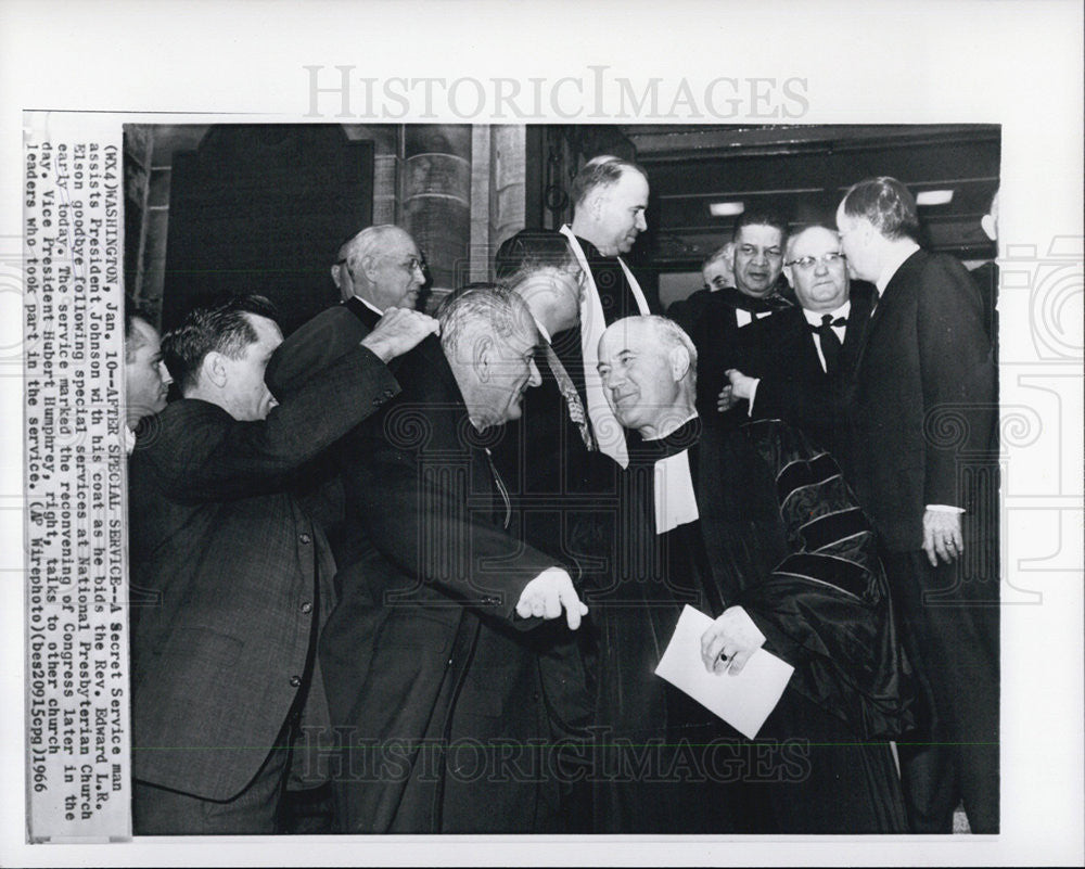 1966 Press Photo President Johnson, Rev. Edward Elson and VP. Hubert Humphrey - Historic Images