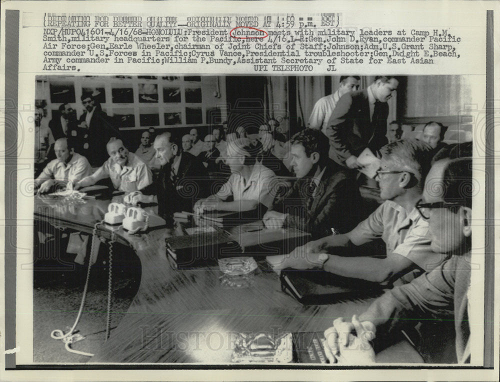 1968 Press Photo President Johnson, Gen. John D. Ryan, Gen. Earle Wheeler - Historic Images