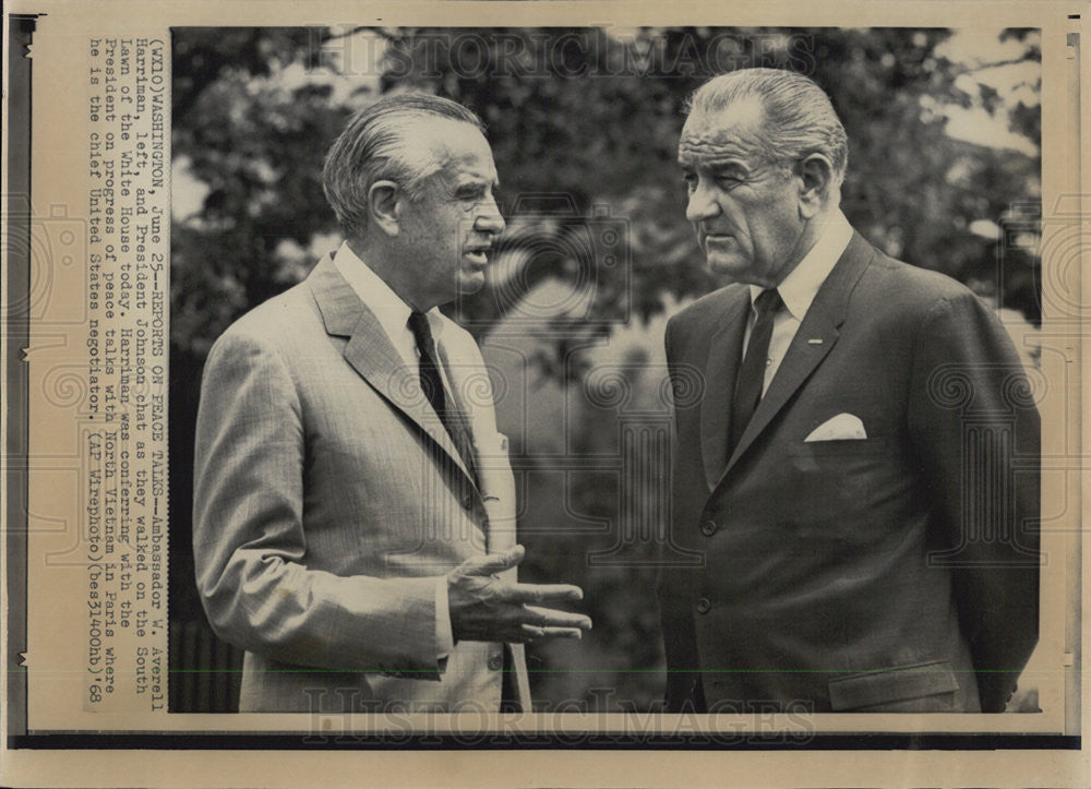 1968 Press Photo Ambassador W. Averell Harriman &amp; Pres. Johnson - Historic Images