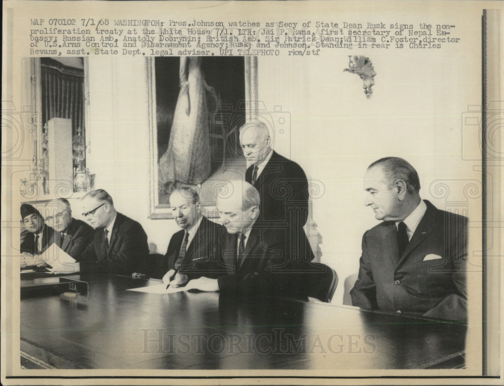 1968 Press Photo President Johnson, Dean Rusk, Jai P. Rana, Anatoly Dobrynin - Historic Images