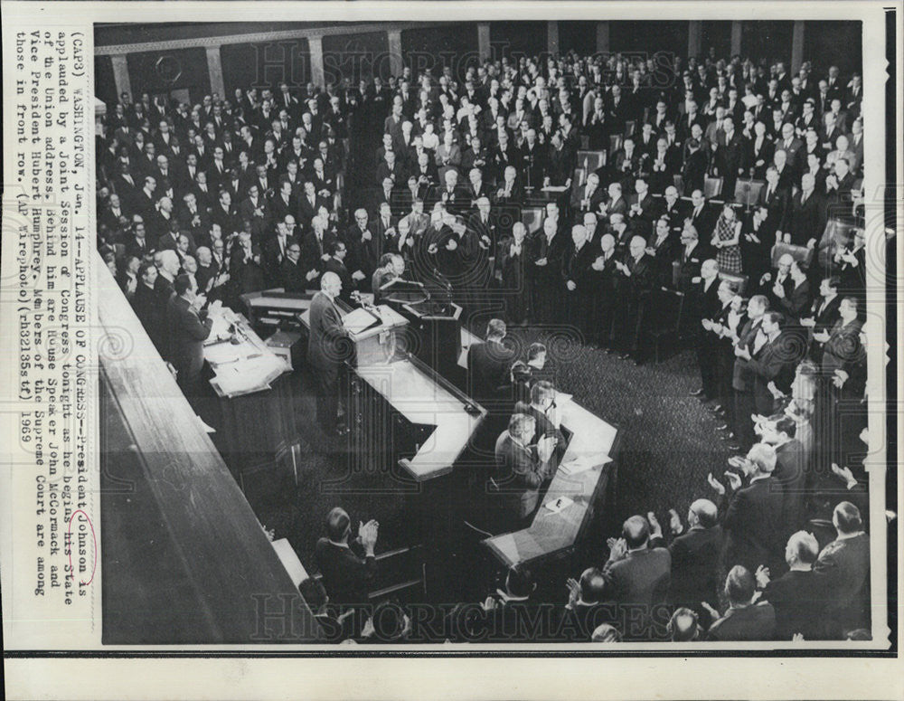 1969 Press Photo President Johnson applauded by Joint Session of Congress - Historic Images