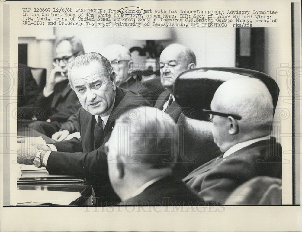 1968 Press Photo President Johnson Meets with Labor-Management Advisory Comittee - Historic Images