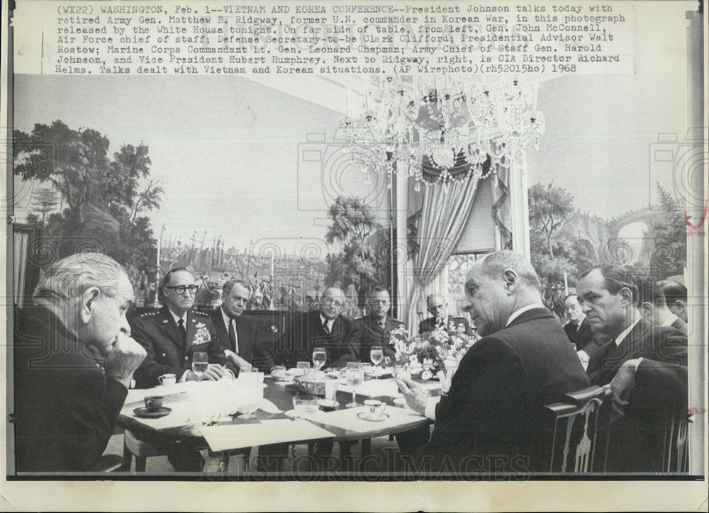 1968 Press Photo President Johnson at Vietnam And Korea Conference - Historic Images