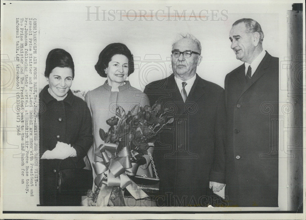 1968 Press Photo Levi Eshkol Israeli Prime Minister And Wife President Johnson - Historic Images
