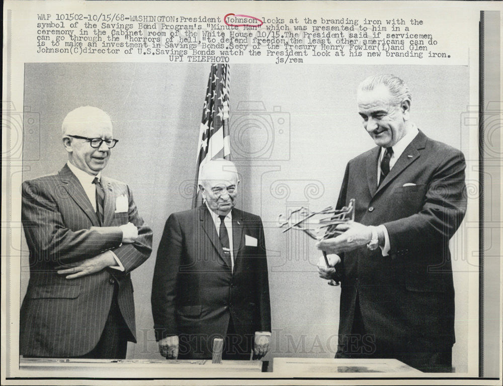 1968 Press Photo President Johnson, Henry Fowler, &amp; Glen Johnson - Historic Images