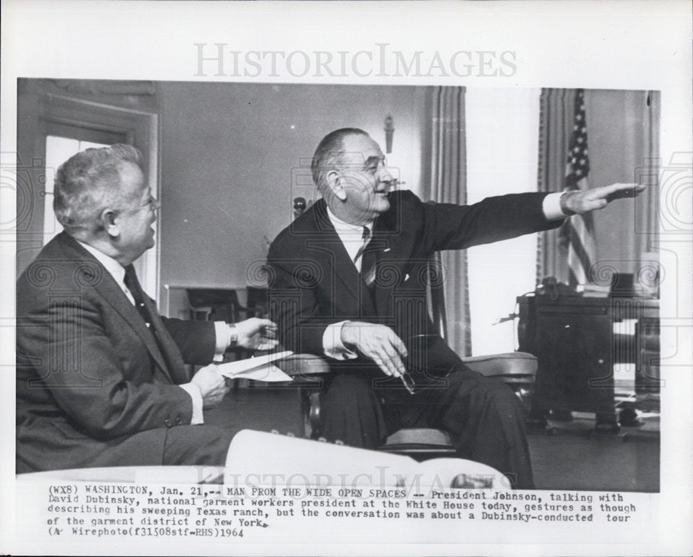 1964 Press Photo President Johnson David Dubinski National Garment Workers - Historic Images