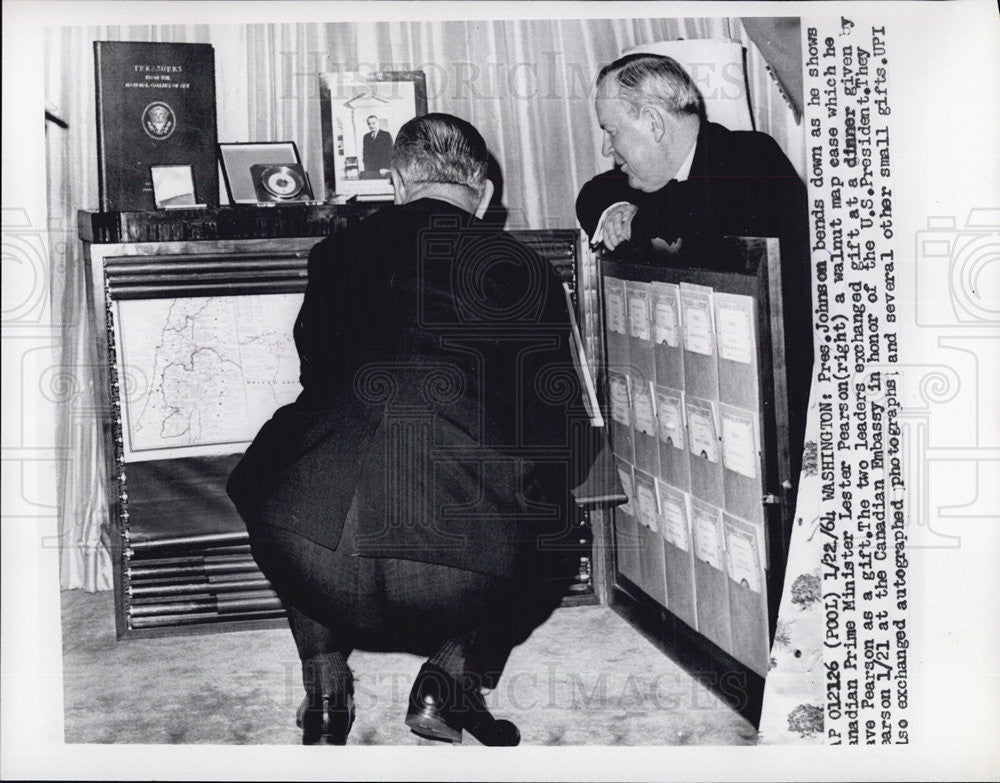 1961 Press Photo President Johnson Lester Pearson Canada Prime Minister - Historic Images