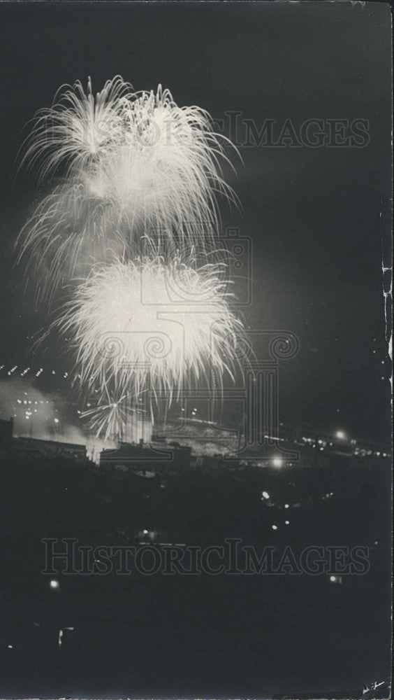 Press Photo Fireworks over Crosley Field - Historic Images