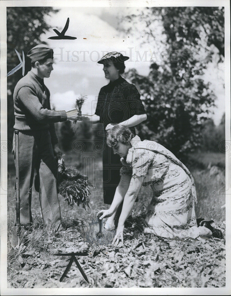 1938 Press Photo Mrs. M. R. Keyworth &amp; Mrs. Fred W. Cross, Fed. of Women&#39;s Club - Historic Images