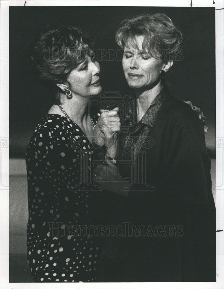 1989 Press Photo Loretta Young and Barbara Gordon star in "Lady in a Corner" - Historic Images