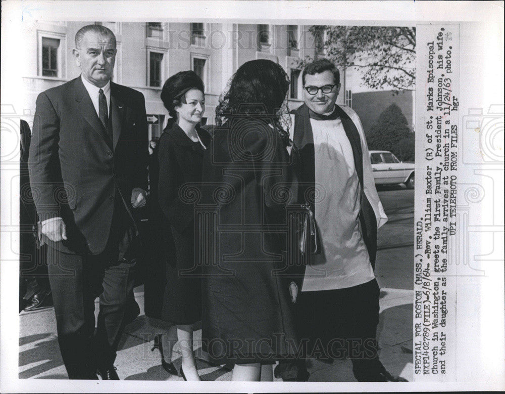 1964 Press Photo Pres.Johnson and Family with rev William Baxter. - Historic Images