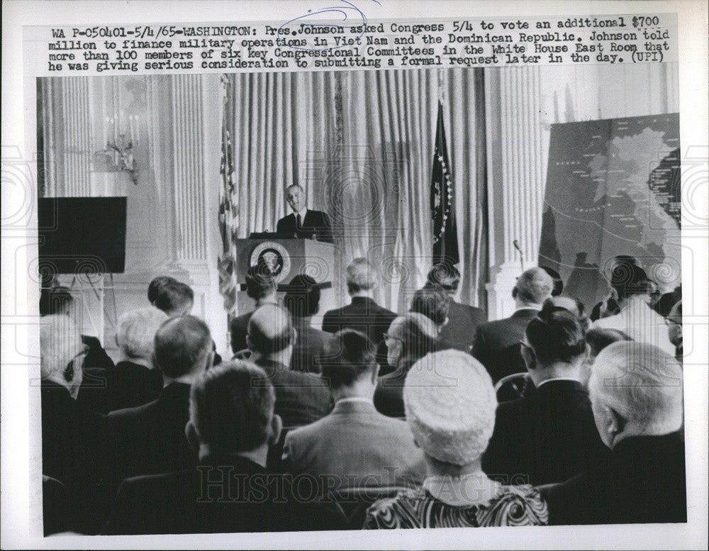 1965 Press Photo Pres. Johnson speak to members of Congressional Committee. - Historic Images