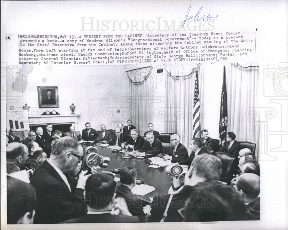 1965 Press Photo Secretary Treasury Fowler President Lyndon B. Johnson - Historic Images