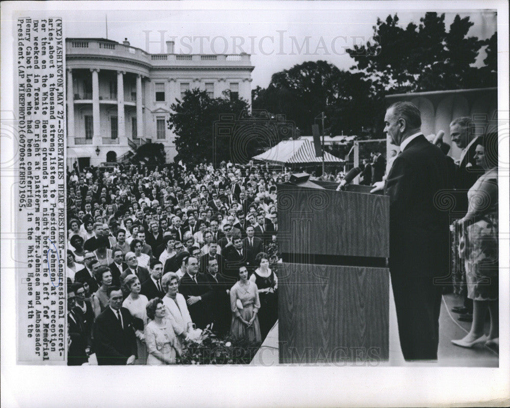 1965 Press Photo President Lyndon B. Johnson Mrs. Ambassador Cabet - Historic Images