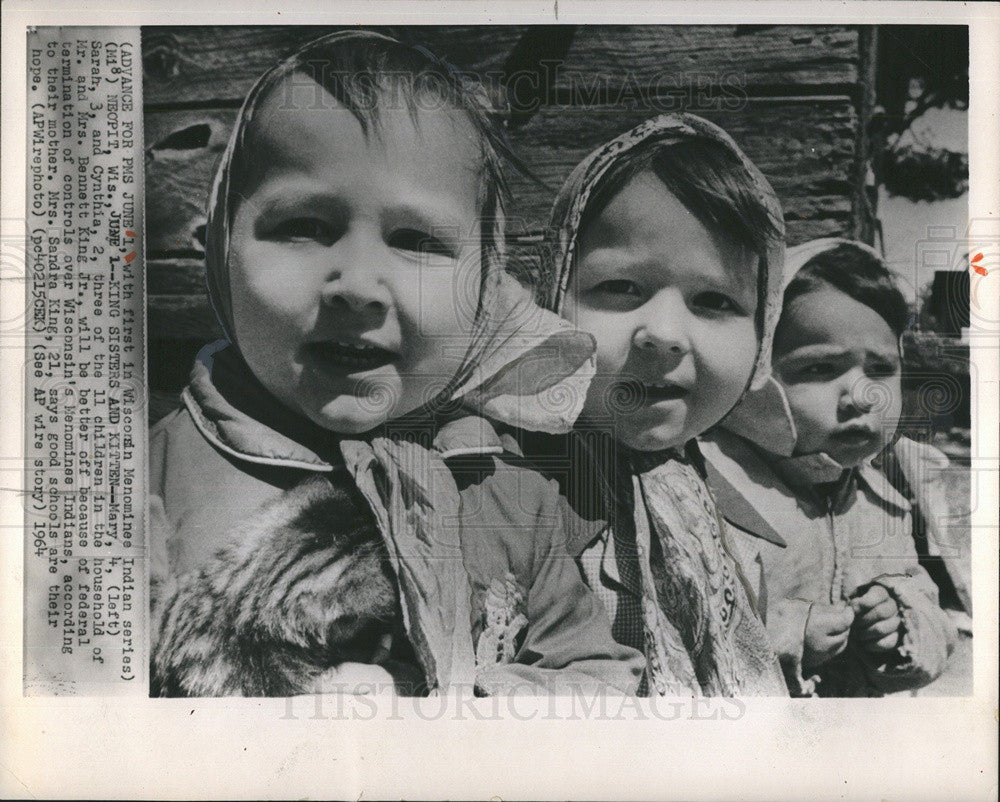 1964 Press Photo Children King Manominee Indians - Historic Images