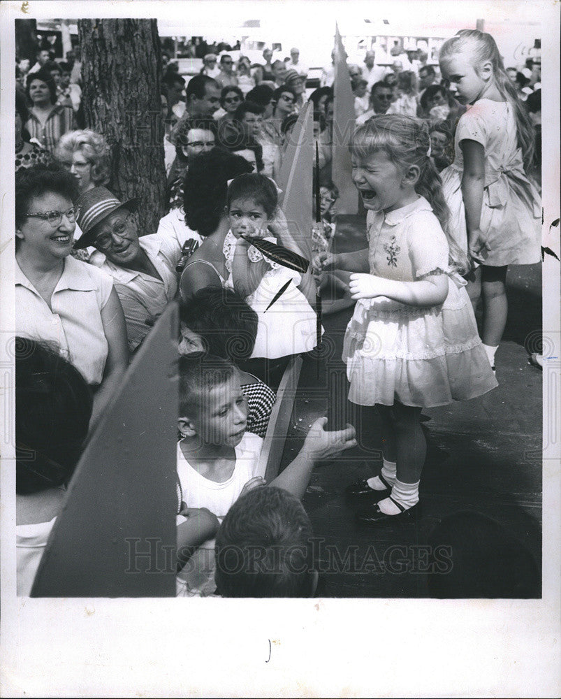 1962 Press Photo State Fair Pony Tail Contest Edorna Harrington Crying - Historic Images