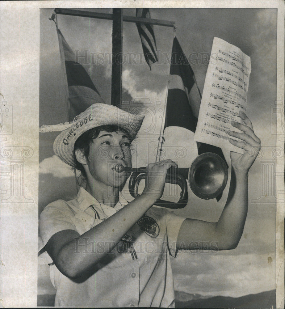 1959 Press Photo Beckie Lawrence  Blows Trumpet At Senior Girl Scout Roundup - Historic Images